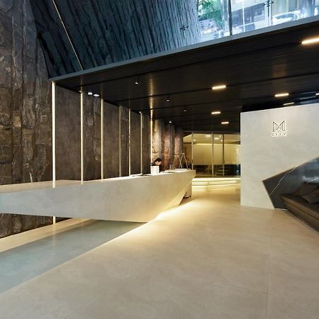 M City Hotel Saigon โฮจิมินห์ซิตี้ ภายนอก รูปภาพ