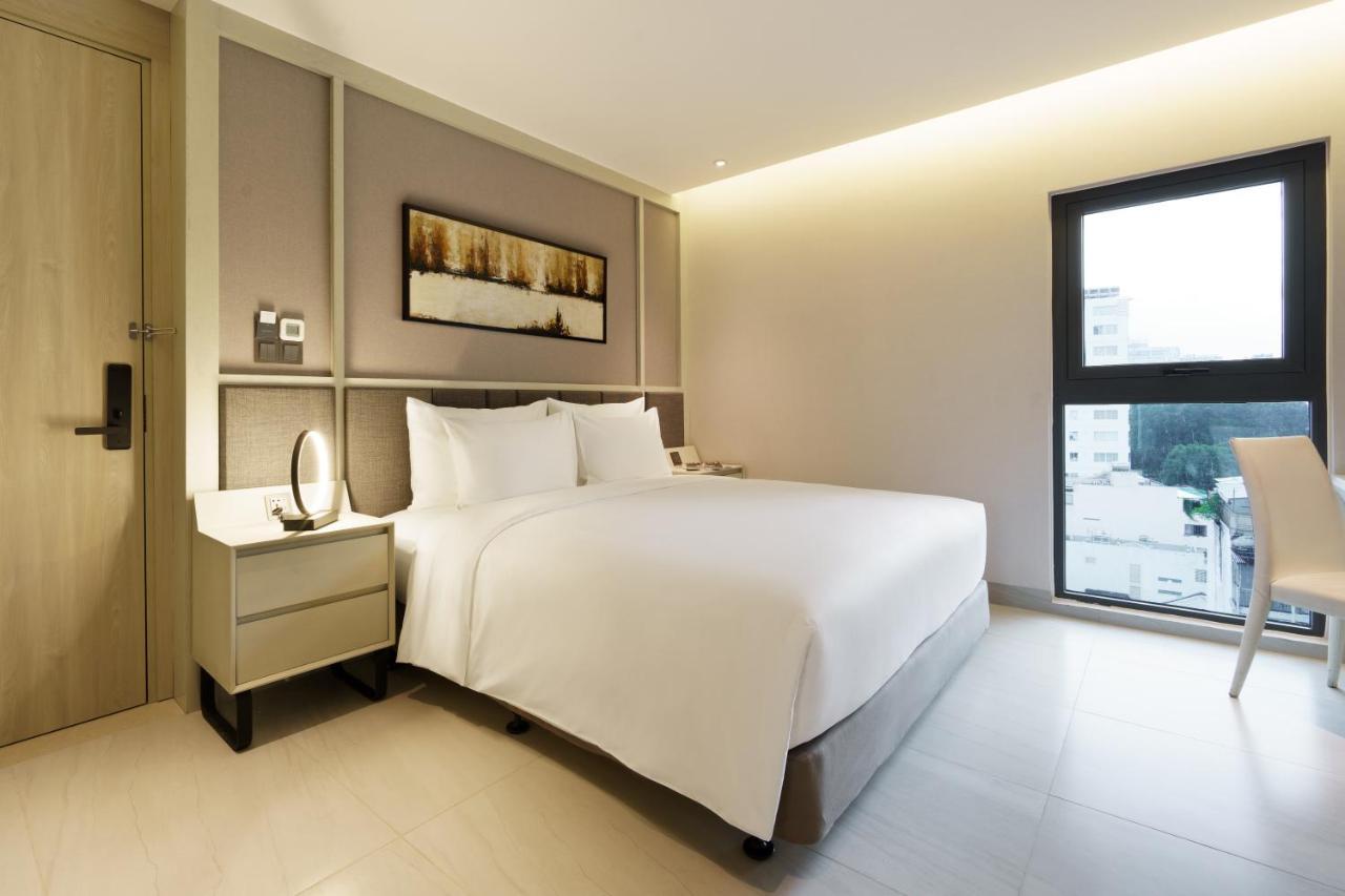 M City Hotel Saigon โฮจิมินห์ซิตี้ ภายนอก รูปภาพ