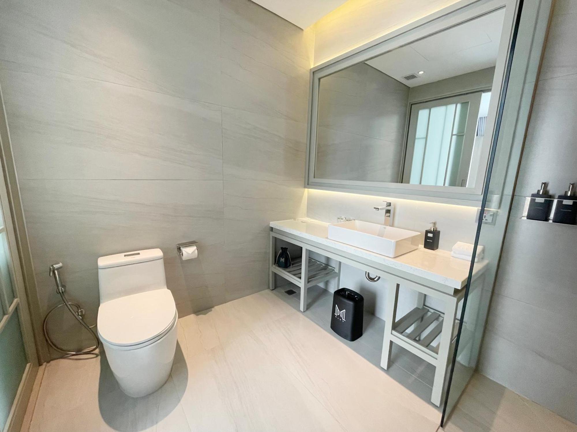 M City Hotel Saigon โฮจิมินห์ซิตี้ ภายนอก รูปภาพ