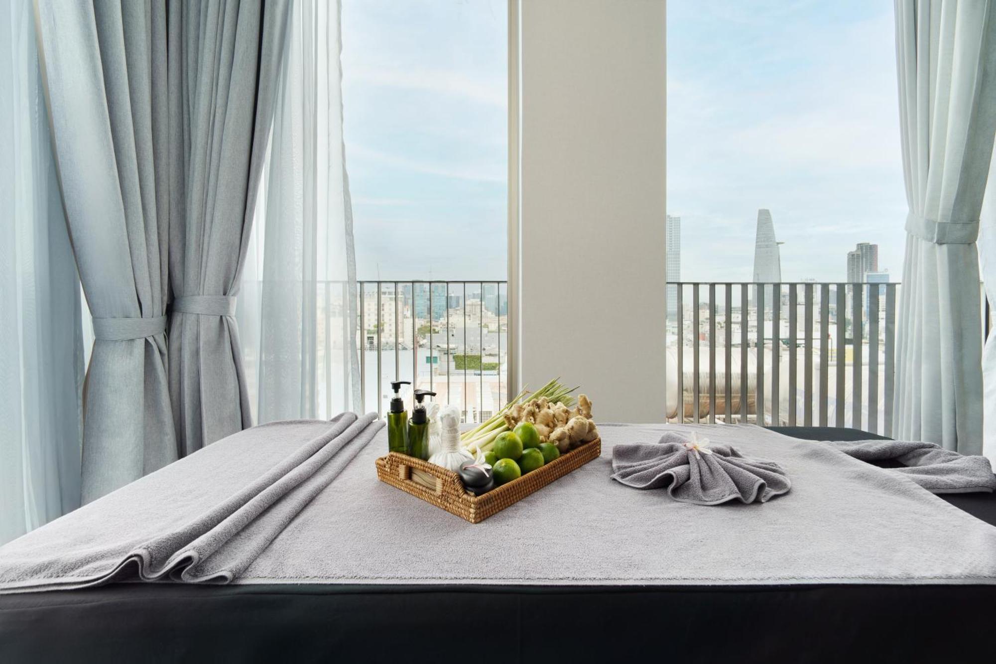M City Hotel Saigon โฮจิมินห์ซิตี้ ภายนอก รูปภาพ